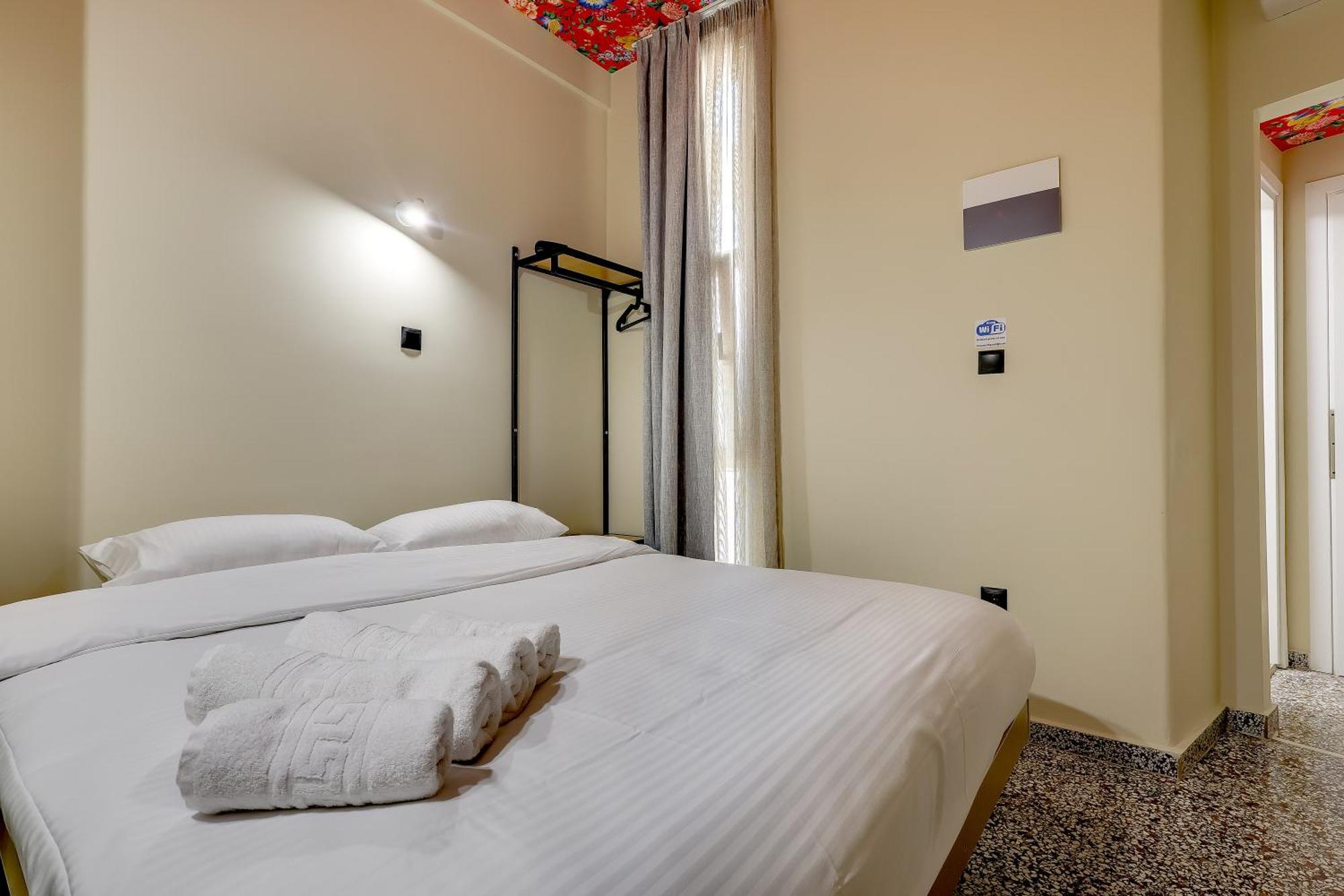 7Athens Aparthotel Exteriör bild